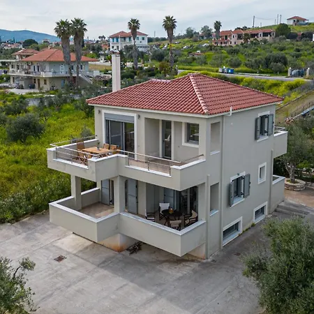 Villa Olivia Koróni