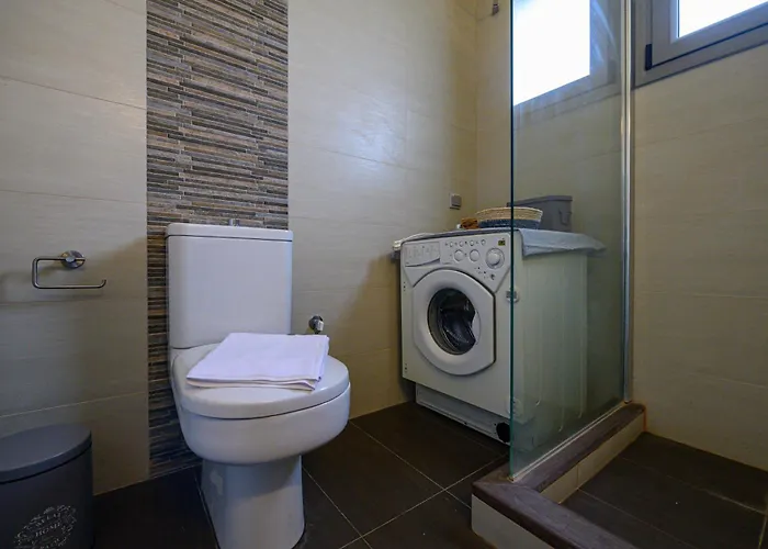 Olivia Вилла Корони